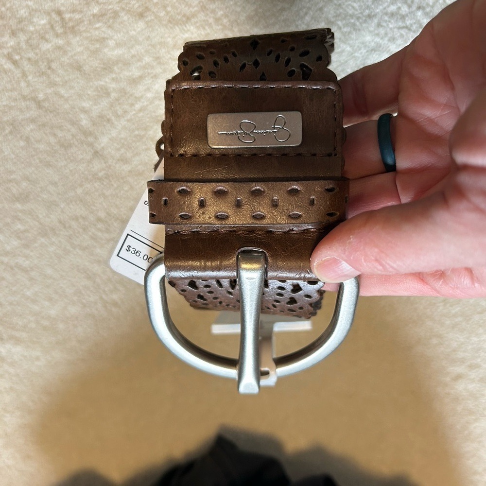 Jessica Simpson women's belt